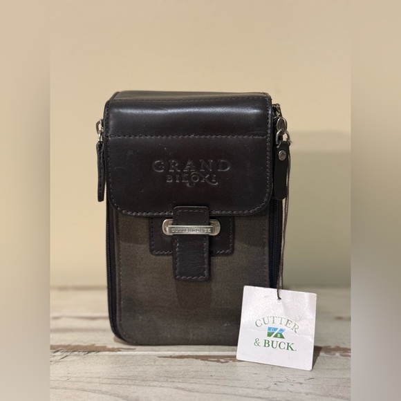 Cutter & Buck Grand Biloxi Canvas/ Leather Cocktail Mixing Travel Set With Case - Picture 4 of 5